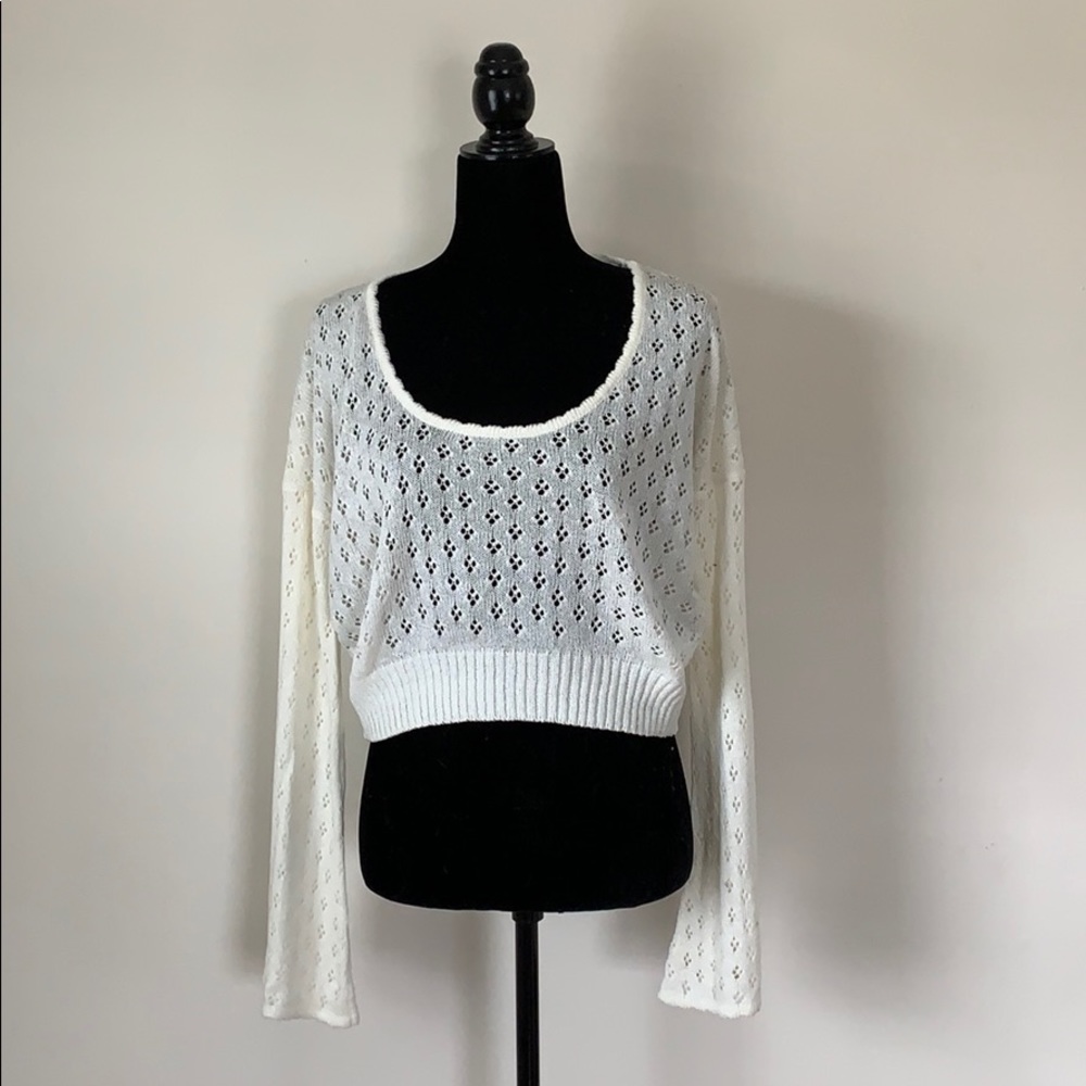 Cropped cream sweater
